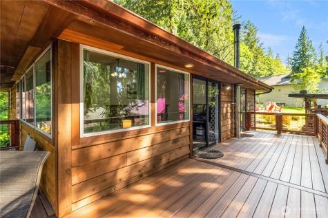 12 Swallow Circle Bellingham WA 98229
