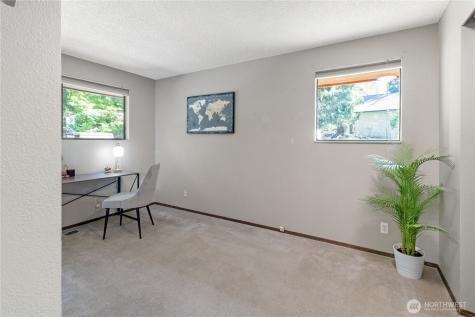 12 Swallow Circle Bellingham WA 98229
