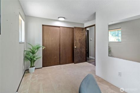 12 Swallow Circle Bellingham WA 98229