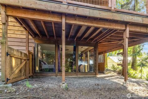 12 Swallow Circle Bellingham WA 98229
