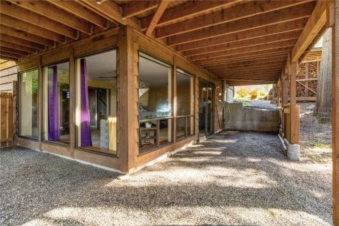 12 Swallow Circle Bellingham WA 98229