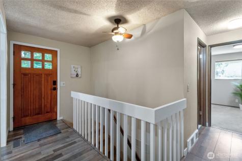12 Swallow Circle Bellingham WA 98229