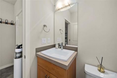 23000 NE 8th Sammamish WA 98074