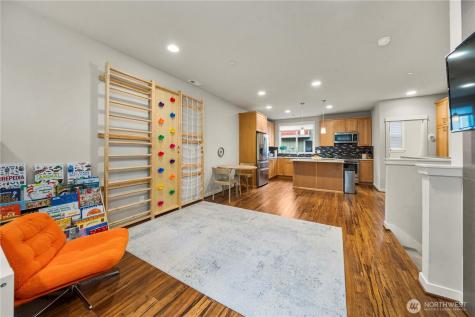 23000 NE 8th Sammamish WA 98074