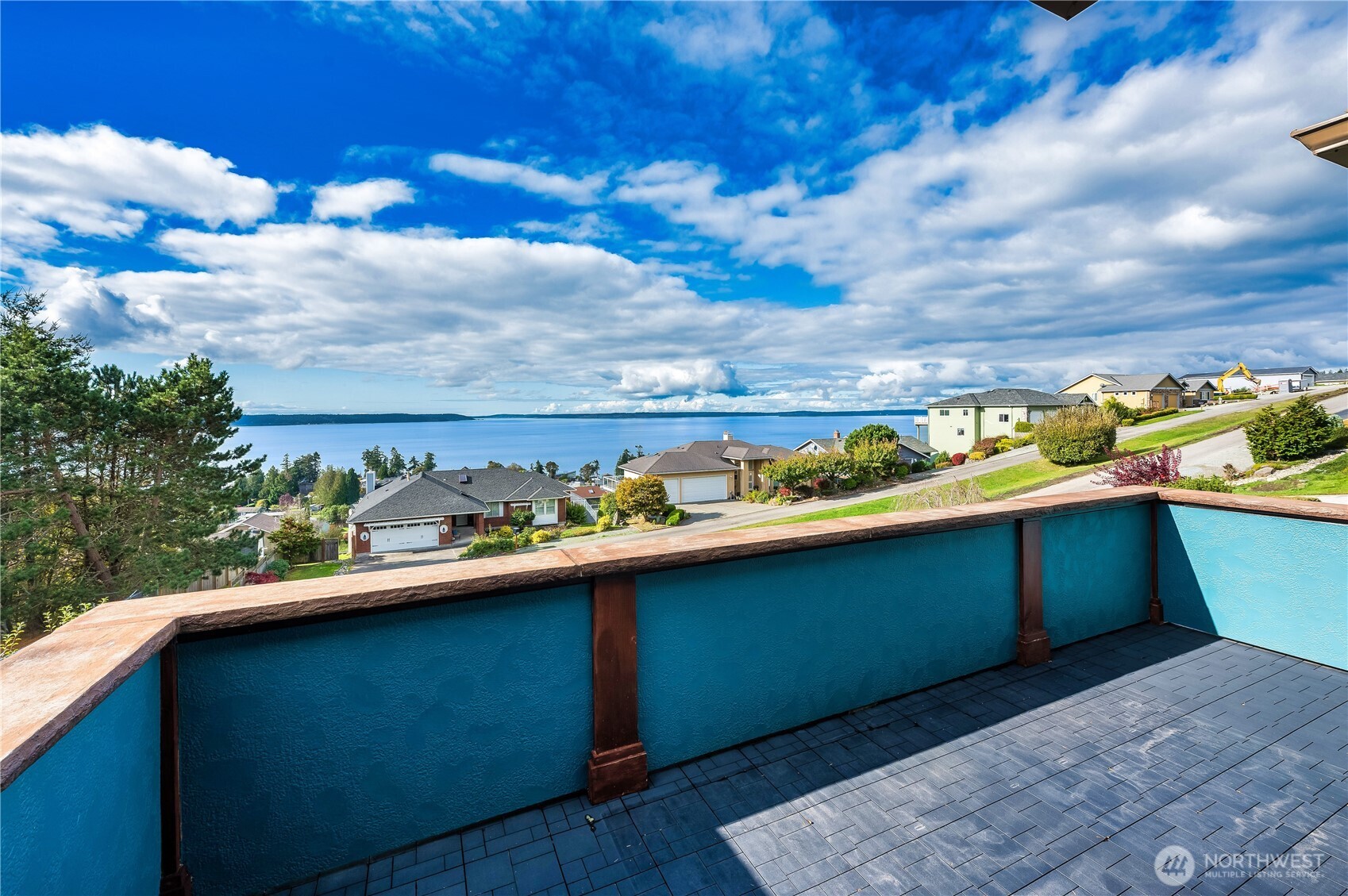 212 Grandview Avenue Camano Island WA 98282