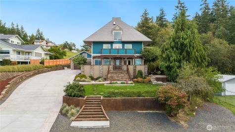 212 Grandview Avenue Camano Island WA 98282