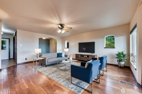 212 Grandview Avenue Camano Island WA 98282