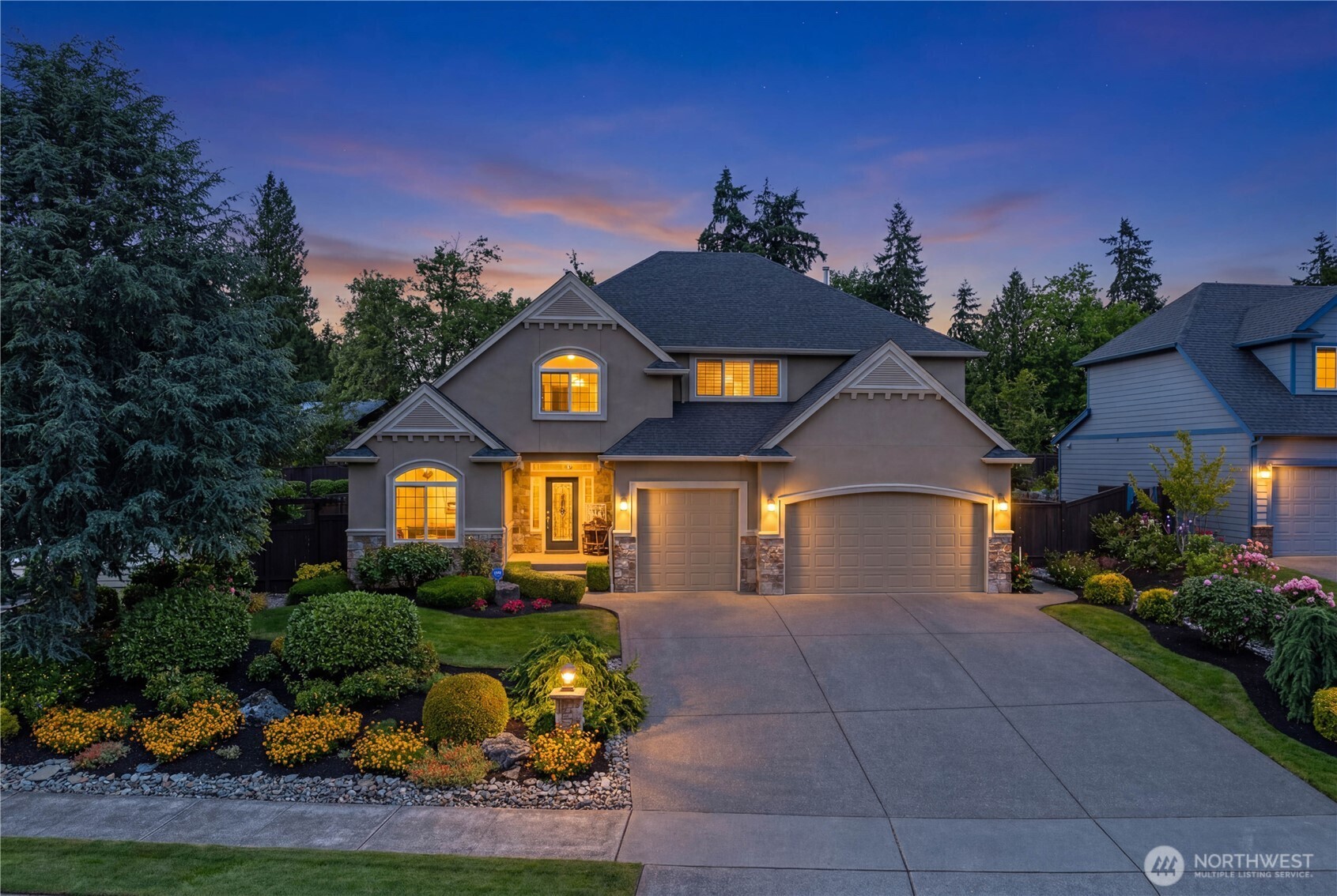 925 23rd Street SW Puyallup WA 98371
