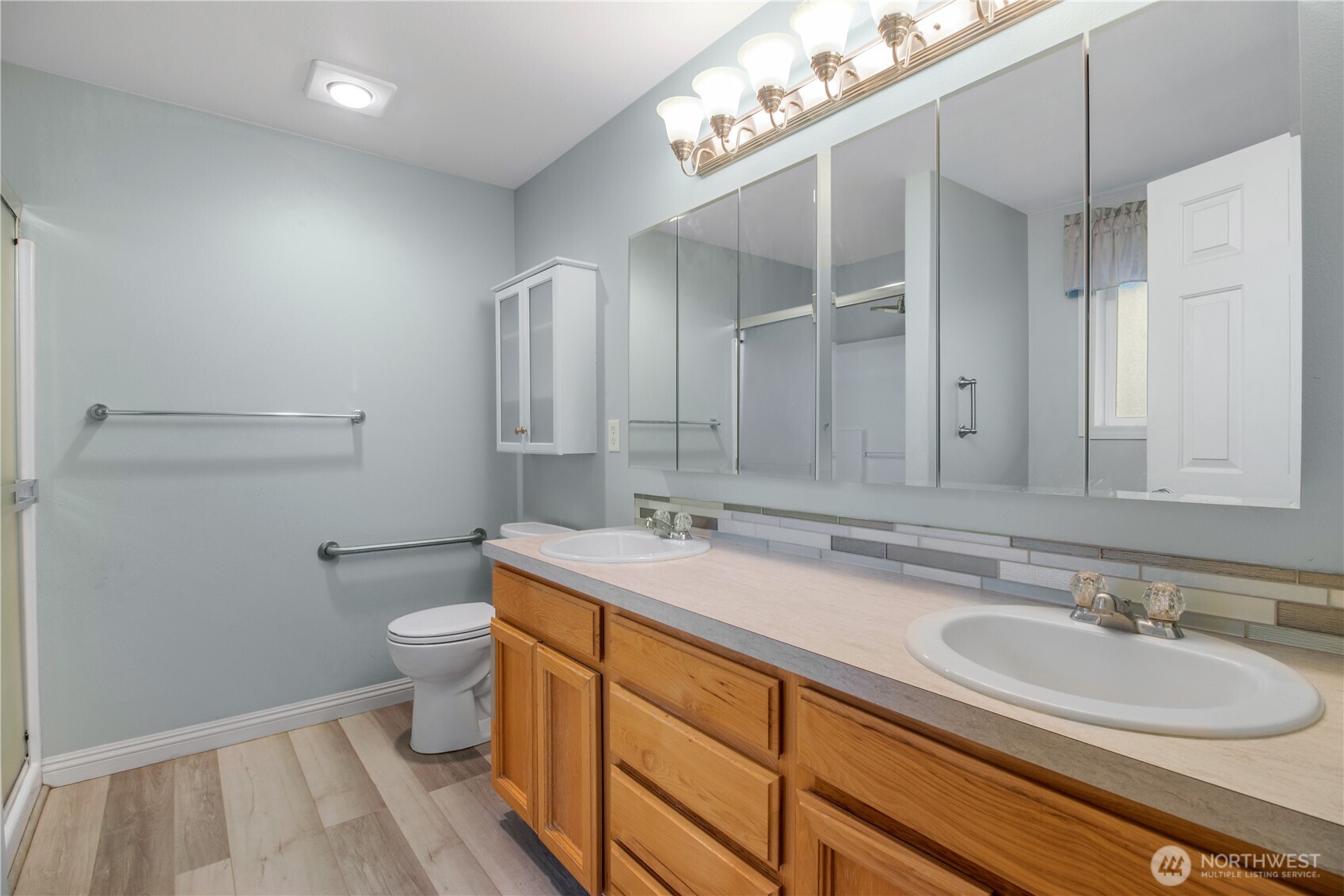 7101 33rd Way NE Lacey WA 98516