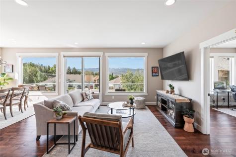 719 19th Street NE East Wenatchee WA 98802