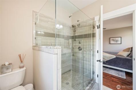 719 19th Street NE East Wenatchee WA 98802