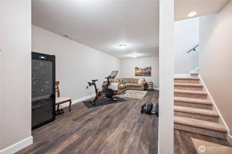 719 19th Street NE East Wenatchee WA 98802