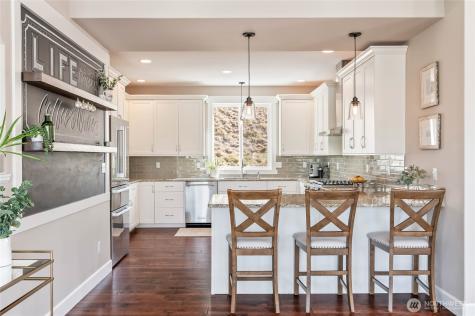 719 19th Street NE East Wenatchee WA 98802