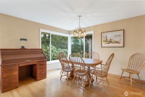 10520 11th Avenue NW Seattle WA 98177