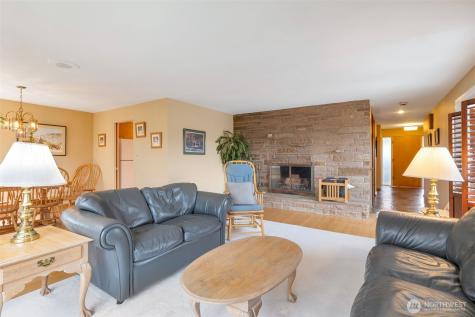 10520 11th Avenue NW Seattle WA 98177