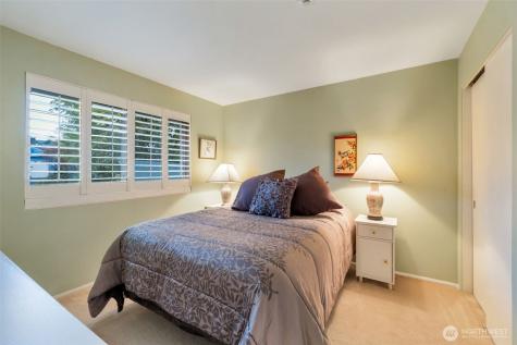 10520 11th Avenue NW Seattle WA 98177