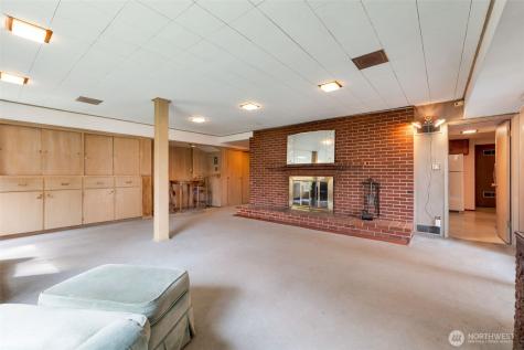 10520 11th Avenue NW Seattle WA 98177