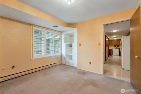 10520 11th Avenue NW Seattle WA 98177