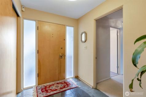 10520 11th Avenue NW Seattle WA 98177