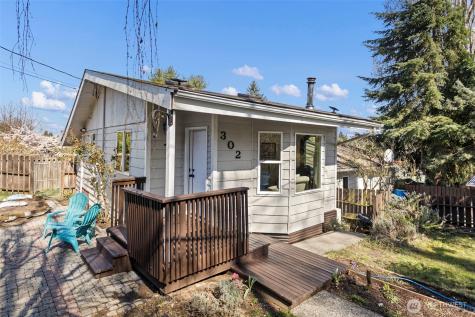 302 S Barton Street Seattle WA 98108