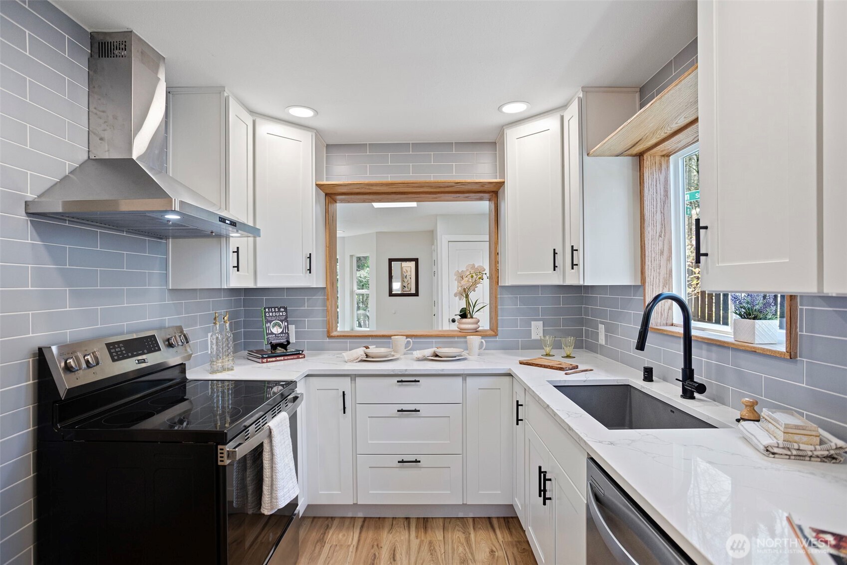 302 S Barton Street Seattle WA 98108