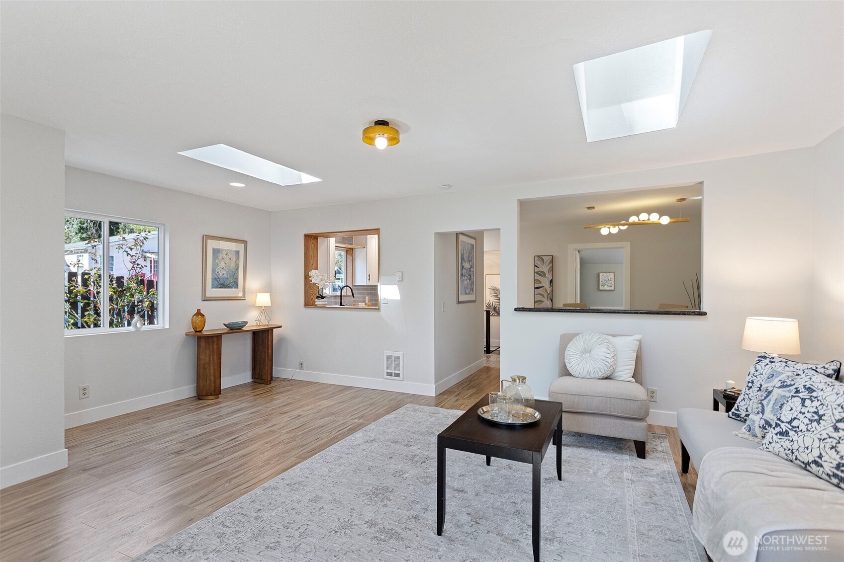 302 S Barton Street Seattle WA 98108