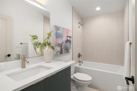112 29th Avenue E Seattle WA 98112
