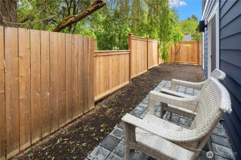 112 29th Avenue E Seattle WA 98112