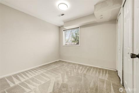 12522 SE 217th Place Kent WA 98031
