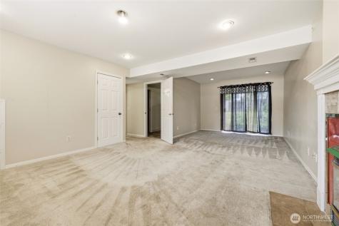 12522 SE 217th Place Kent WA 98031