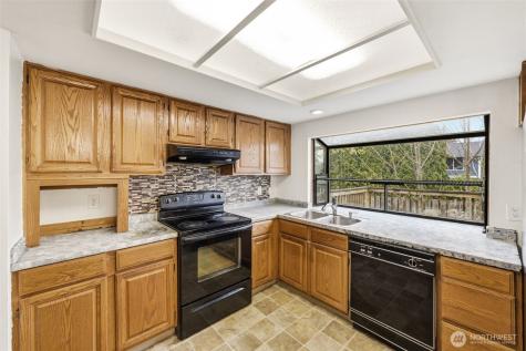 12522 SE 217th Place Kent WA 98031