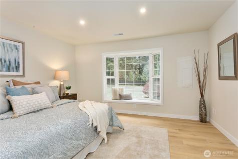 5804 51st Avenue NW Gig Harbor WA 98335