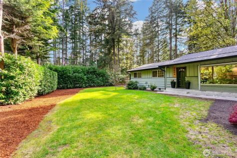 5804 51st Avenue NW Gig Harbor WA 98335