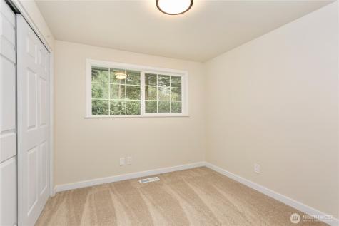 5804 51st Avenue NW Gig Harbor WA 98335