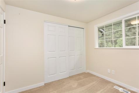 5804 51st Avenue NW Gig Harbor WA 98335