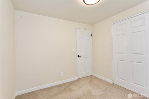 5804 51st Avenue NW Gig Harbor WA 98335