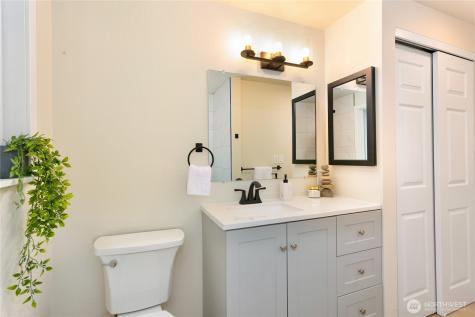 5804 51st Avenue NW Gig Harbor WA 98335