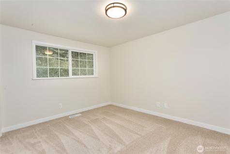 5804 51st Avenue NW Gig Harbor WA 98335