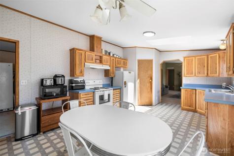 3621 132nd Street E Tacoma WA 98446