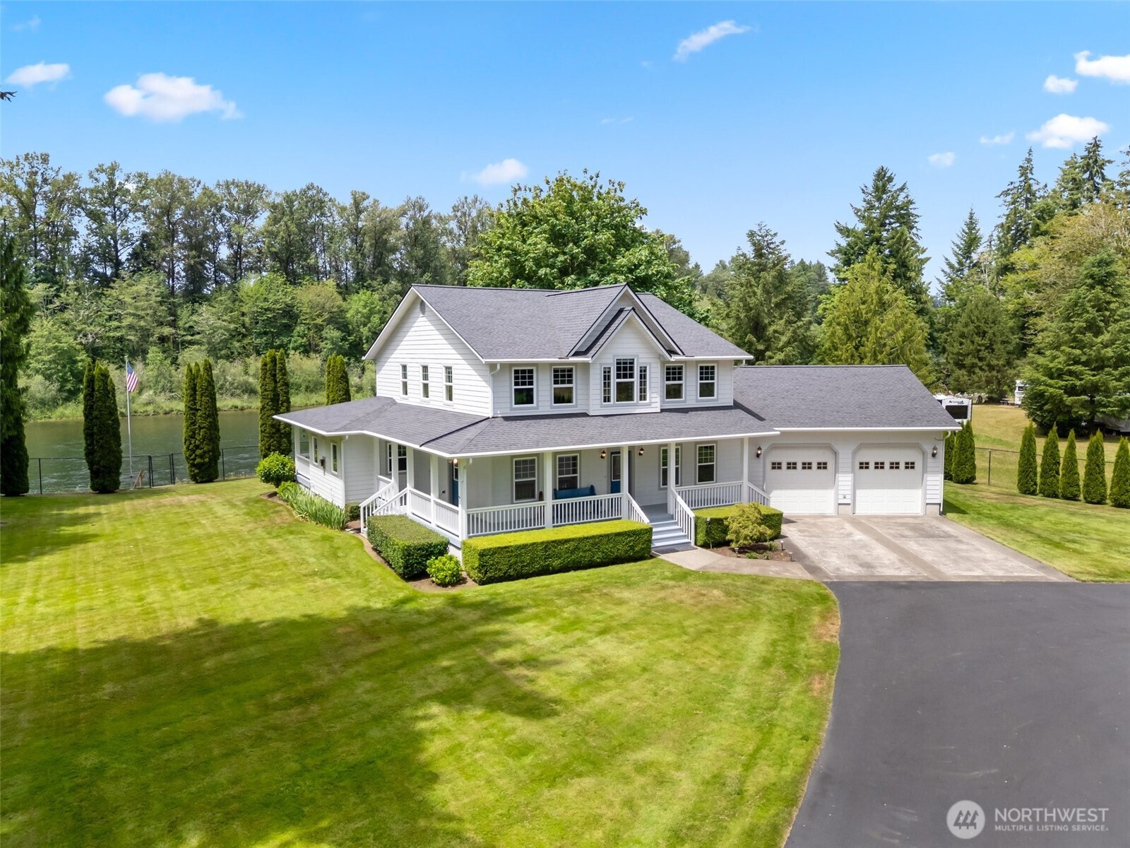 253 Green Water Drive Toledo WA 98591