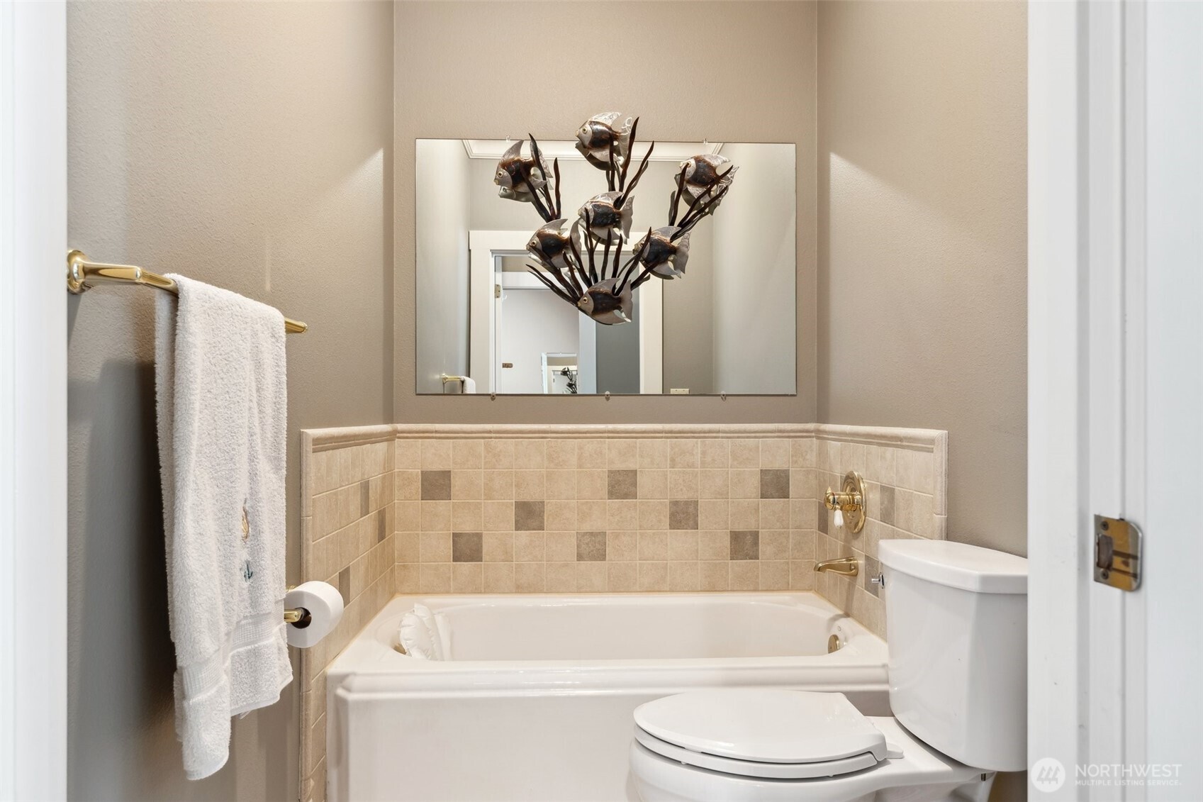 253 Green Water Drive Toledo WA 98591