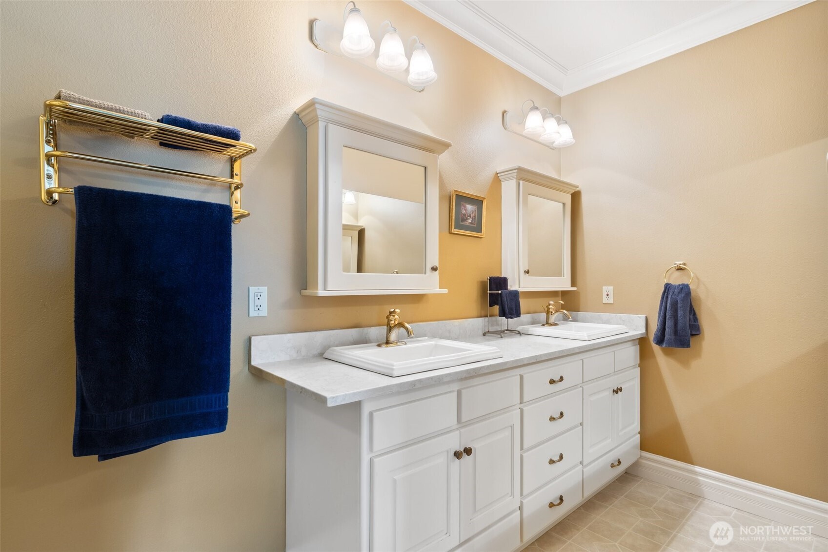 253 Green Water Drive Toledo WA 98591