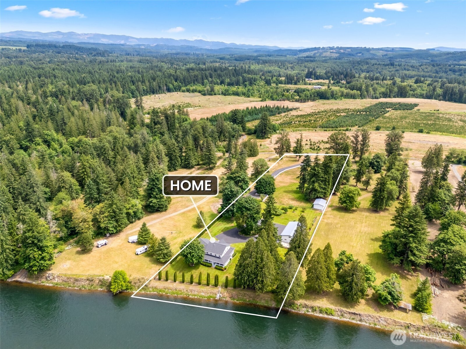 253 Green Water Drive Toledo WA 98591