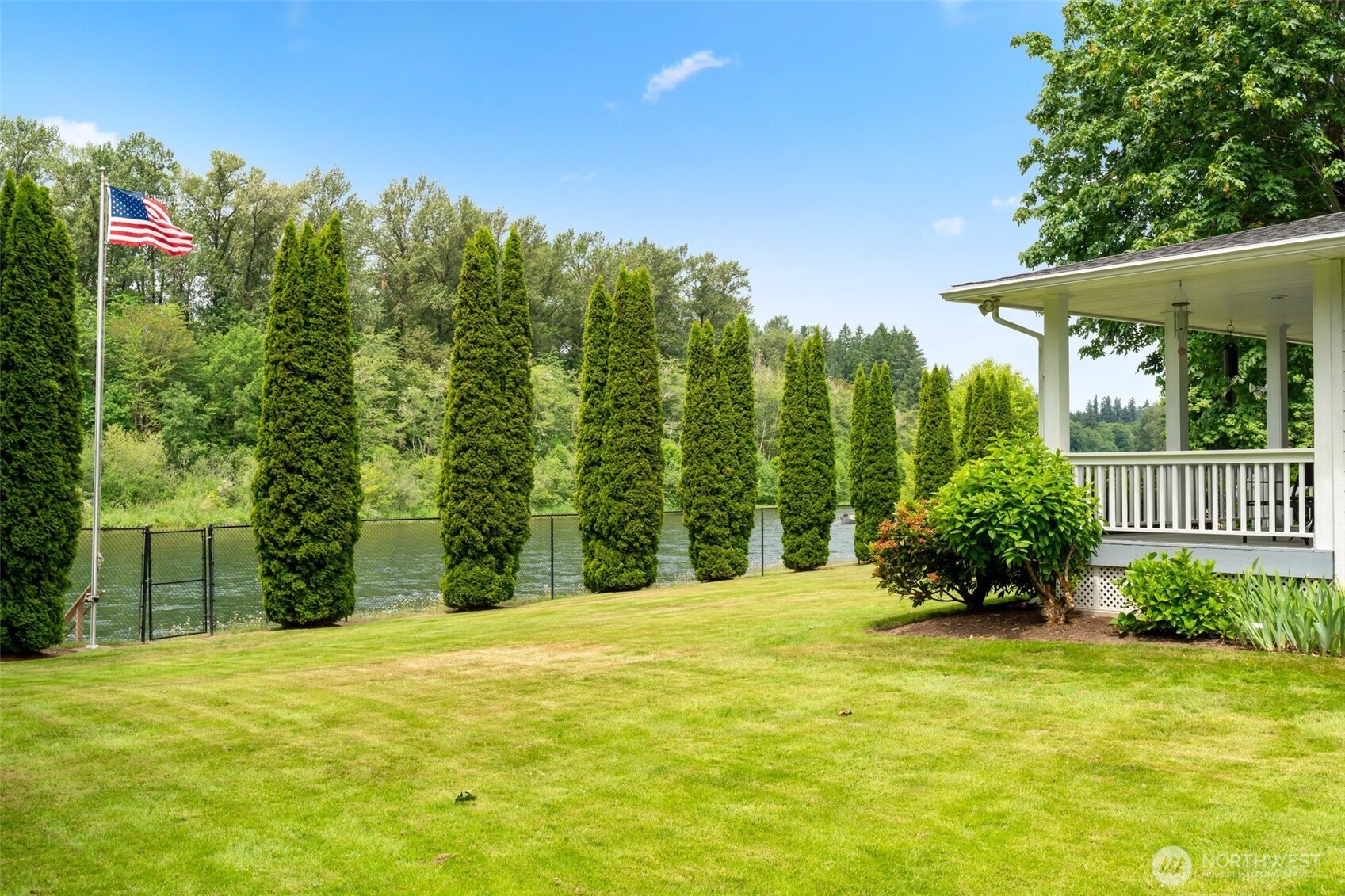 253 Green Water Drive Toledo WA 98591