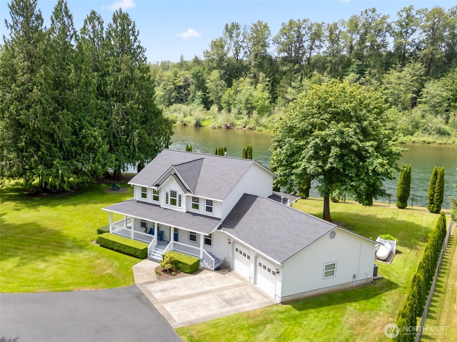 253 Green Water Drive Toledo WA 98591