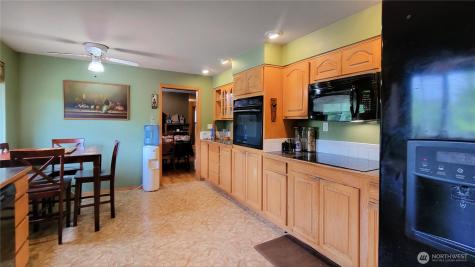 11802 28th Avenue E Tacoma WA 98445