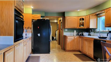 11802 28th Avenue E Tacoma WA 98445