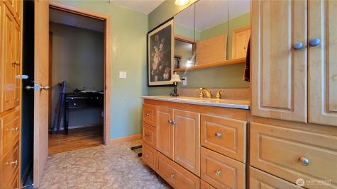 11802 28th Avenue E Tacoma WA 98445