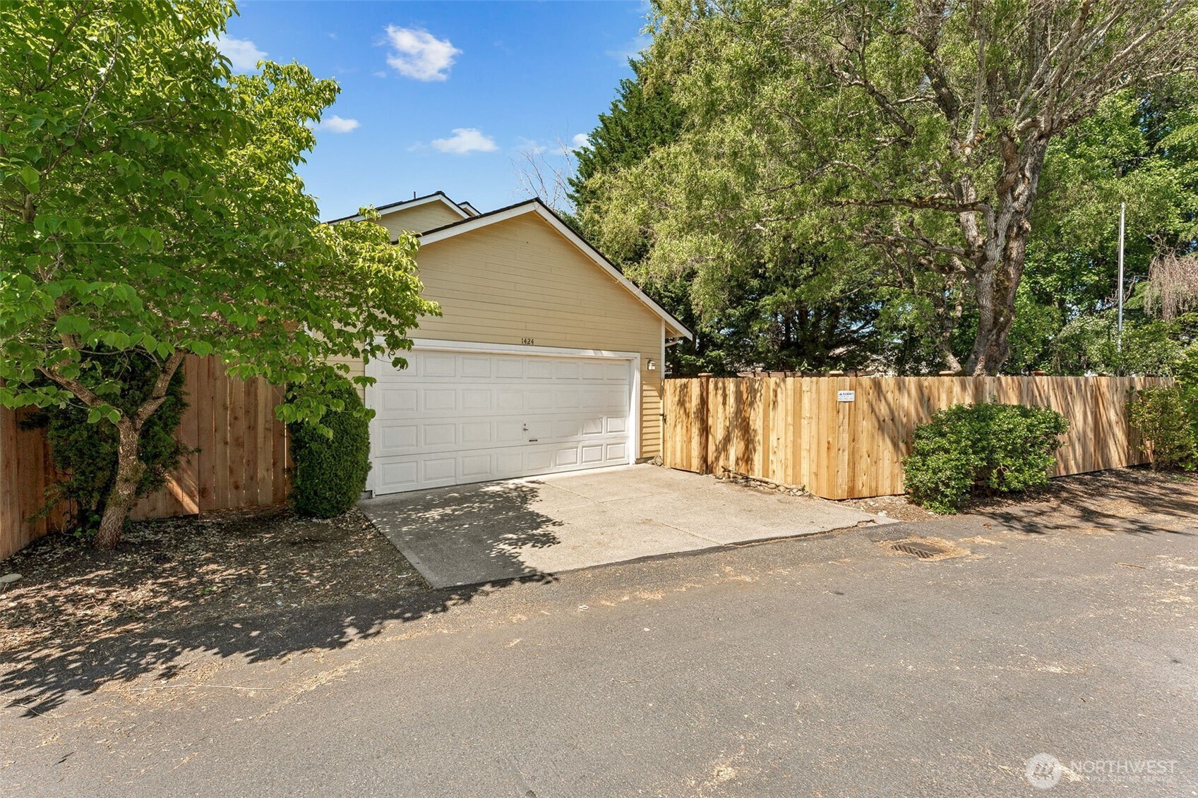 1424 Kittson Street Dupont WA 98327