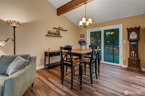 33762 32nd Avenue SW Federal Way WA 98023